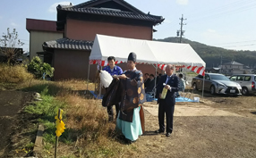 新店舗の地鎮祭を執り行いました。