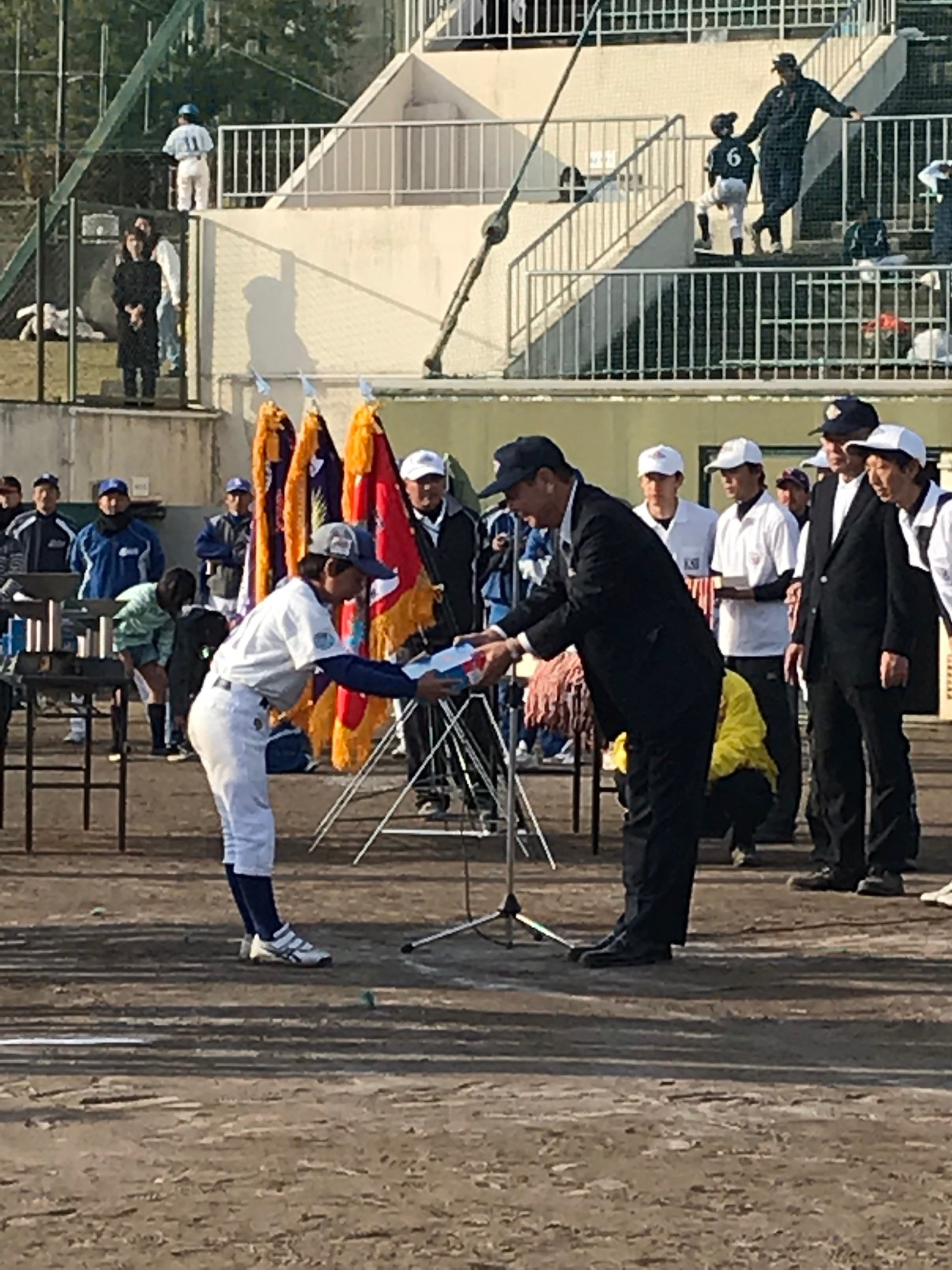 ピノキオ薬局杯学童野球大会の閉会式が行われました。